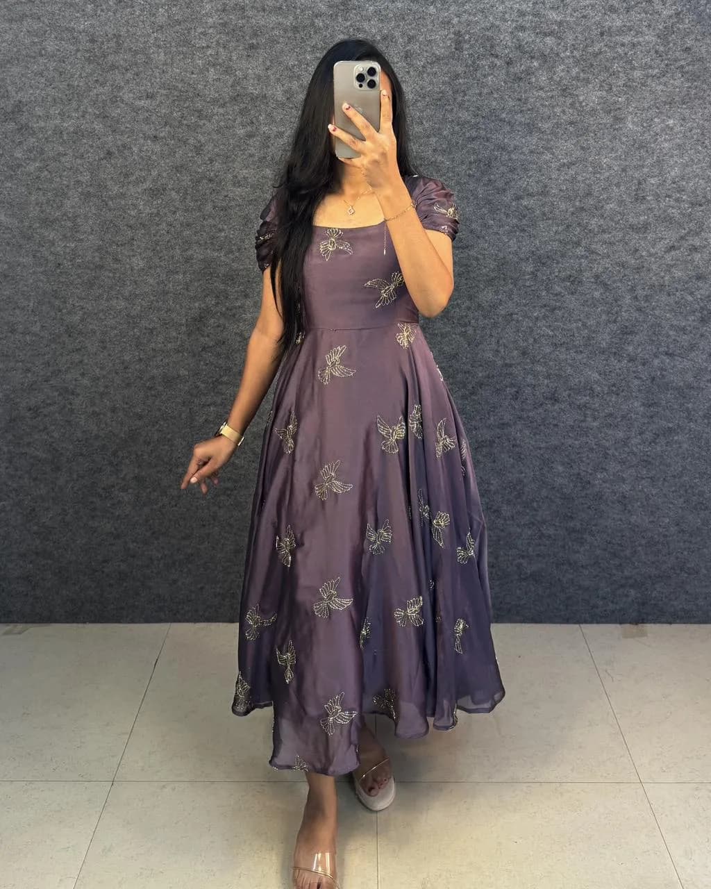 💗💗Trending Premium Space silk Maxi gown With Puff Sleeves💗💗