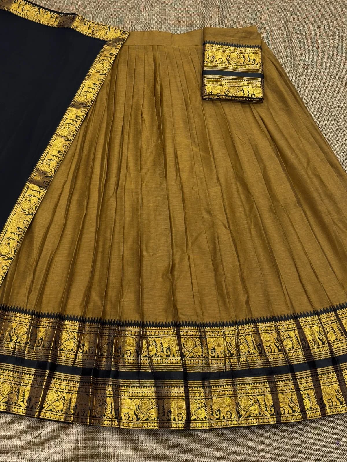 🌷🌷Traditional Kanjivaram Silk Half-Sarees🌷🌷
