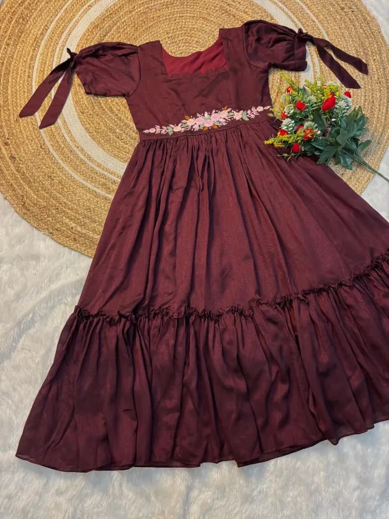😍😍Premium Vichithra Silk Yamini Maxi Gown😍😍